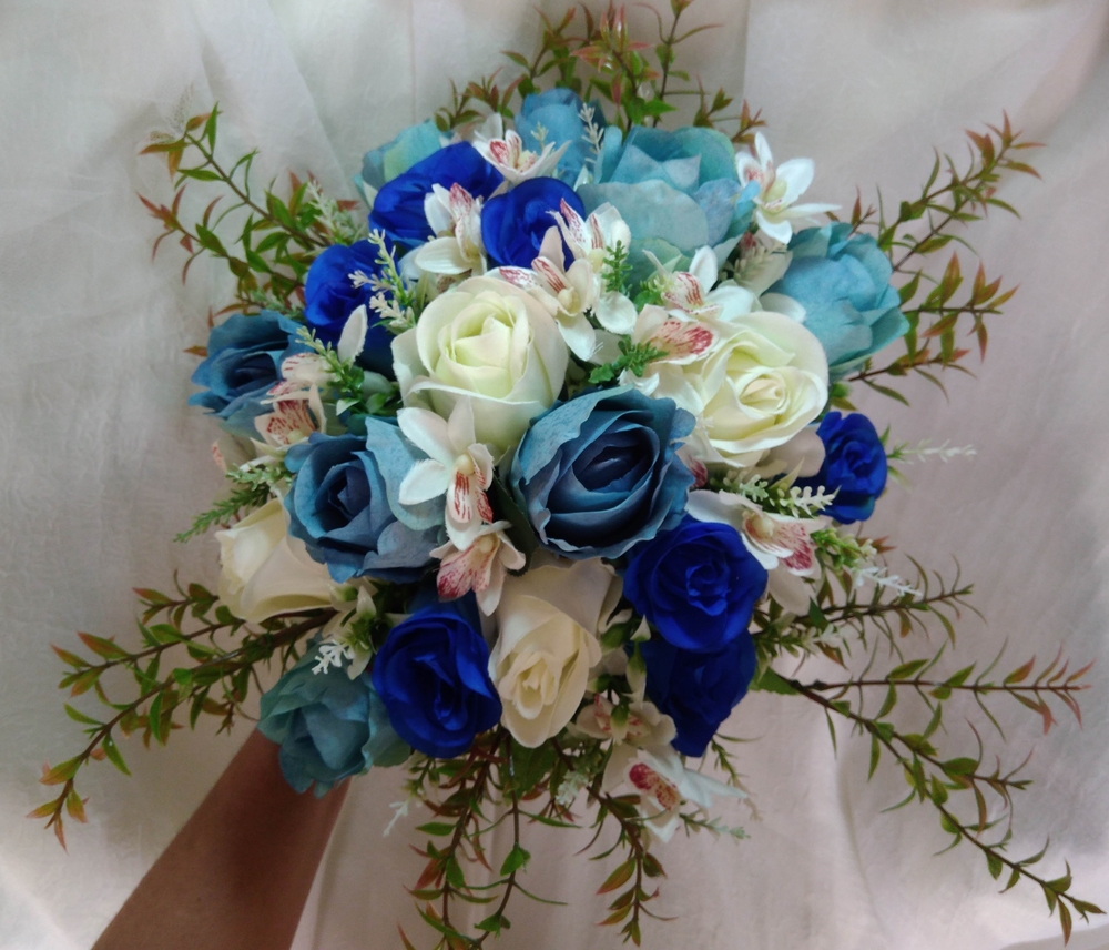 Buquê de Noiva Rosas Azul Tiffany – Kristina Arranjos