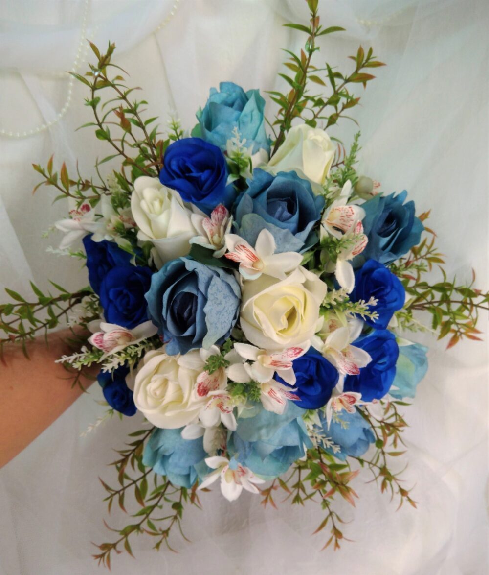 Buquê de Noiva Rosas Azul Tiffany – Kristina Arranjos