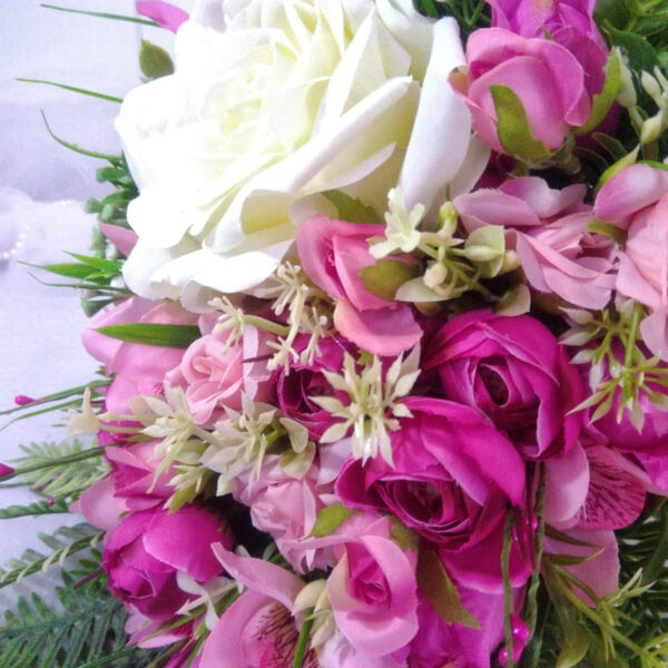 Buquê de Noiva Cascata Cor de Rosa