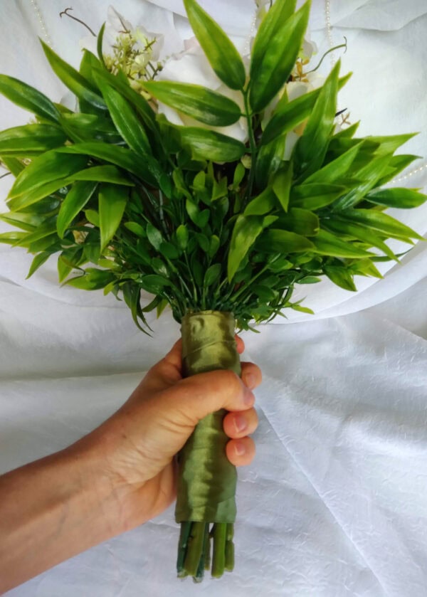 Buquê de Noiva Rosas Brancas e Rosa Chá - Imagem 7