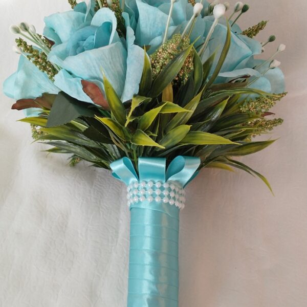Buquê de Noiva de Rosas Azul Tiffany