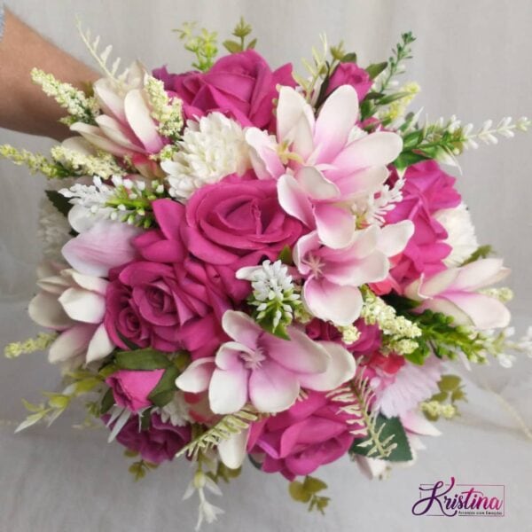 Buquê de Noiva de Rosas Pink e Magnólias Rosadas
