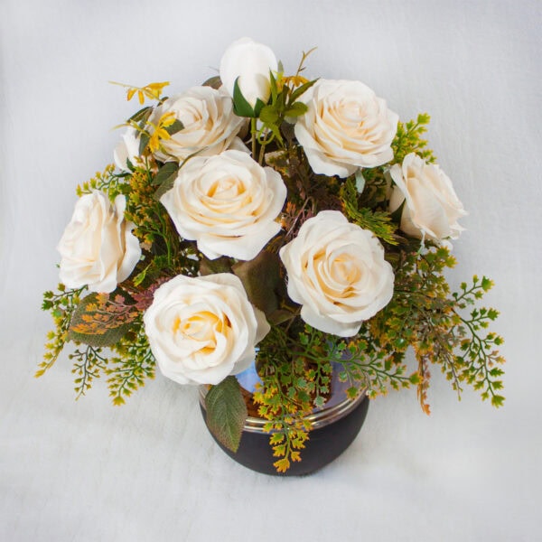 Arranjo de Rosas Nude Vaso de Vidro Fumê