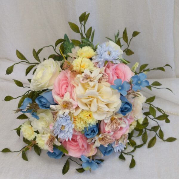 Buquê de Noiva Azul e Cor de Rosa